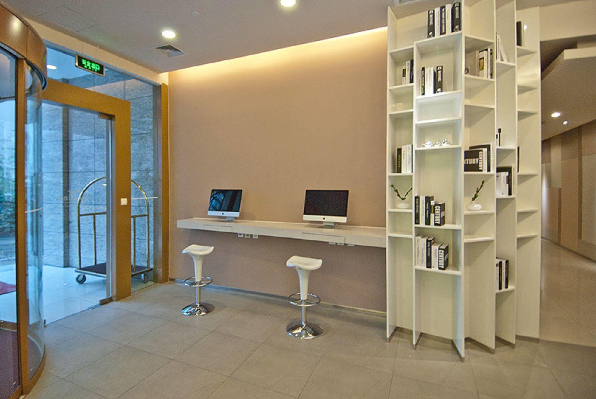 Citadines Biyun Shanghai Buitenkant foto